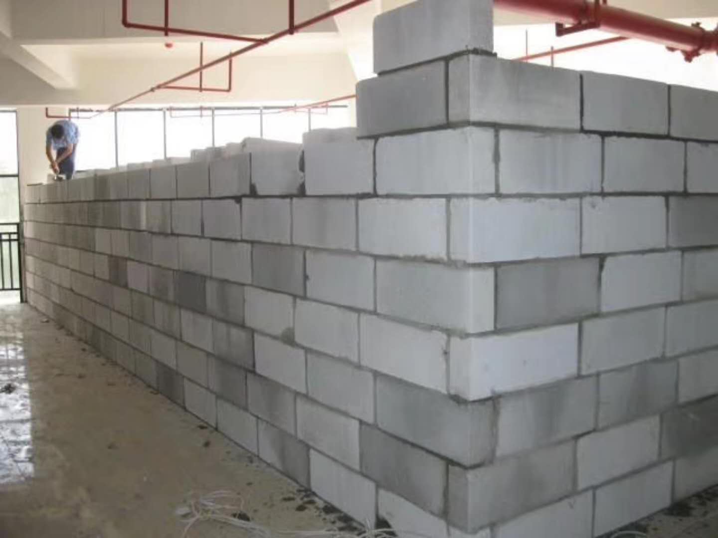 武安蒸压加气混凝土砌块承重墙静力和抗震性能的研究